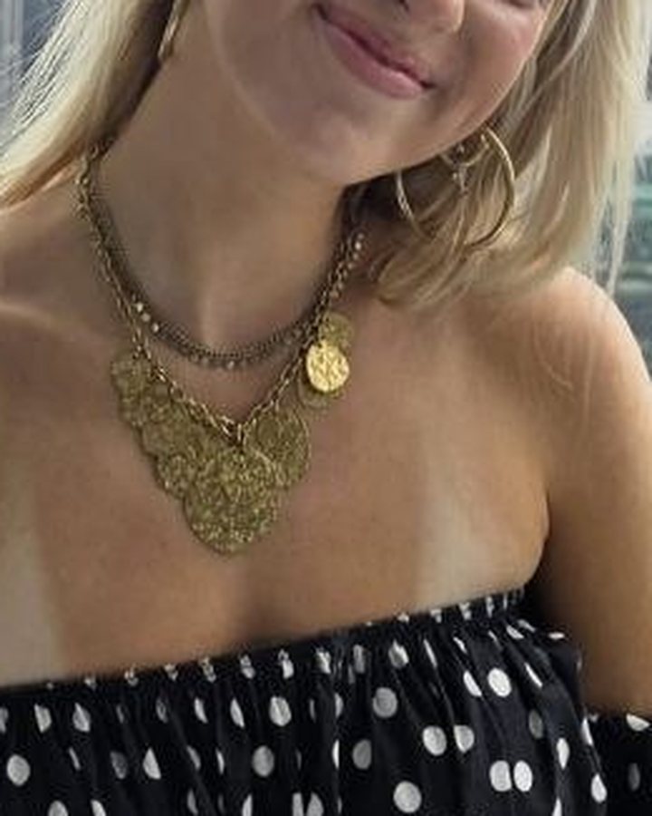 Coin Necklace Gold